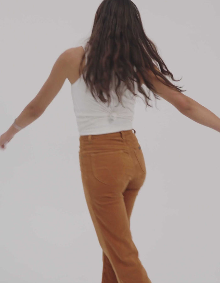 Rolla's Eastcoast // High Rise Flare // Caramel Cord // Size 26 (AUS/NZ 8)