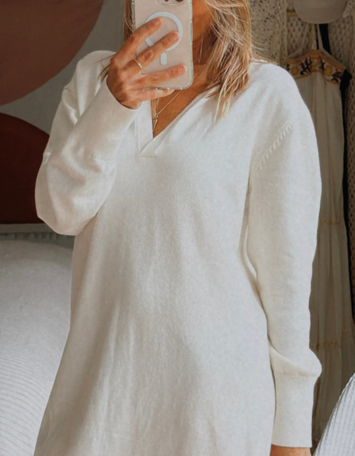 COUNTRY ROAD // Sweatshirt Dress // Cream // Medium