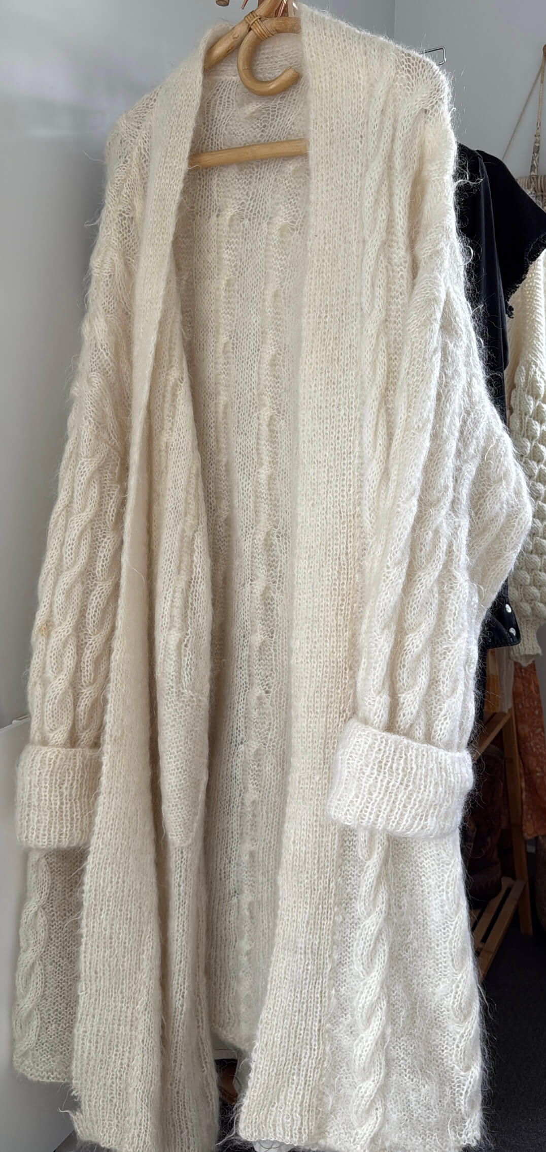VINTAGE // Maxi Woollen Cardi // Large