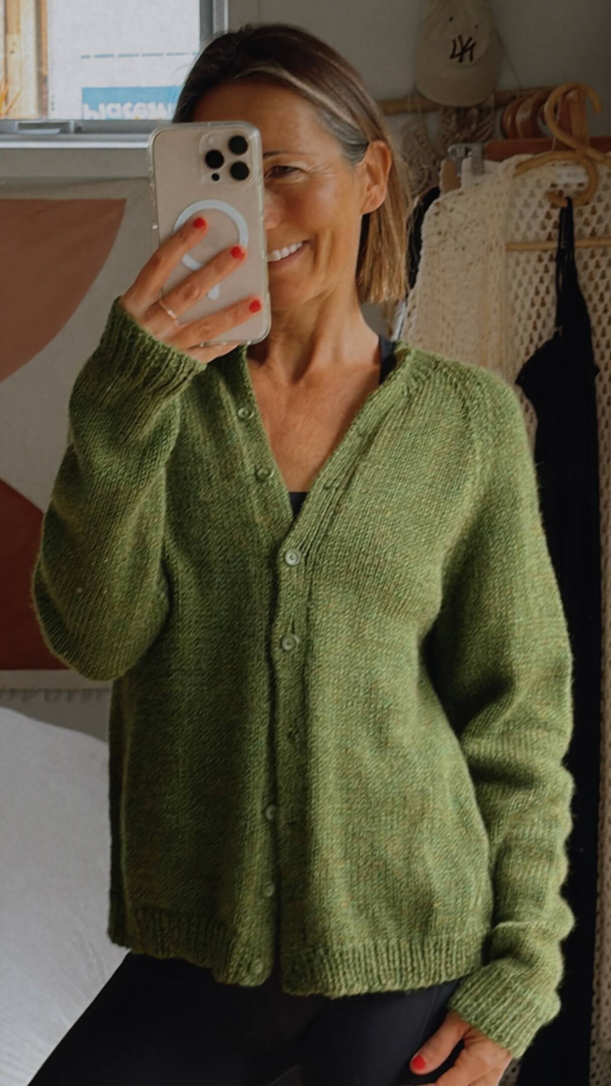Hand-knitted Swamp Green Cardi // S/M
