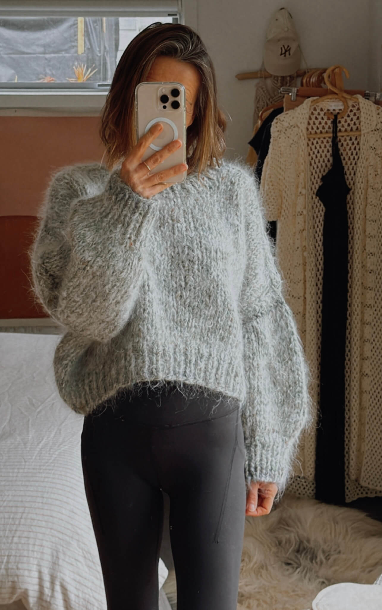 ITCHY KNITS Cropped Jersey // Mohair blend // S/M