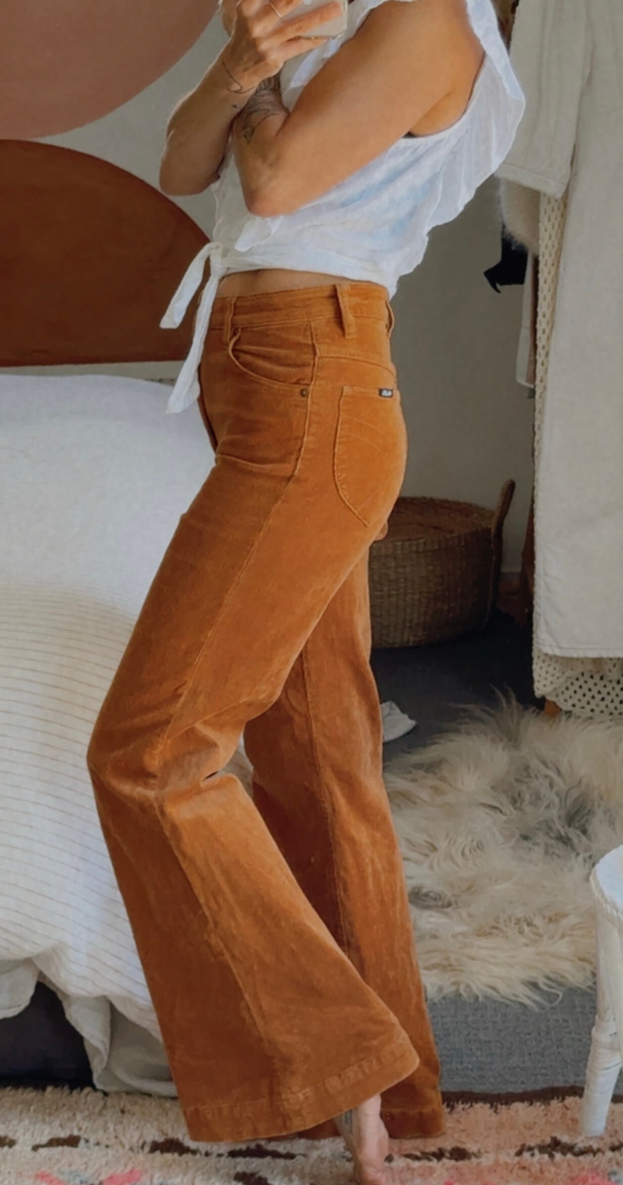 Rolla's Eastcoast // High Rise Flare // Caramel Cord // Size 26 (AUS/NZ 8)