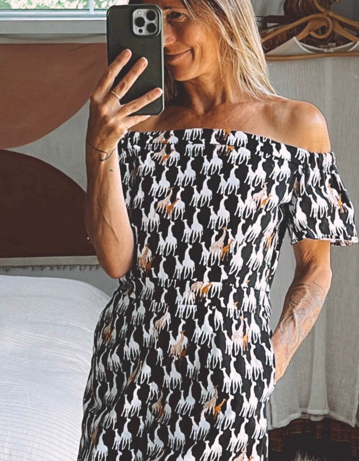 ZARA // Giraffe Romper // Medium