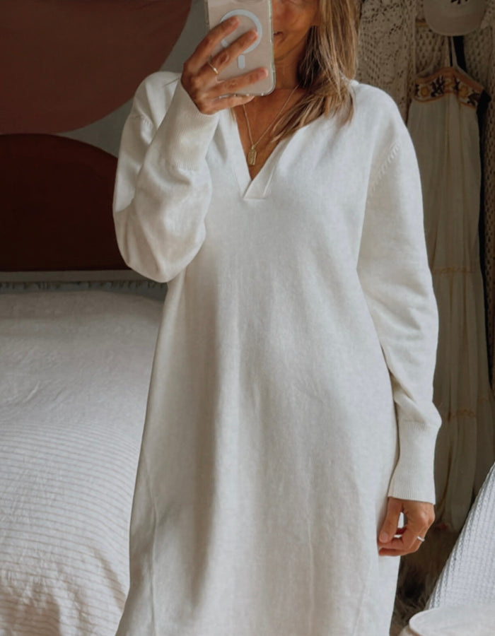 COUNTRY ROAD // Sweatshirt Dress // Cream // Medium