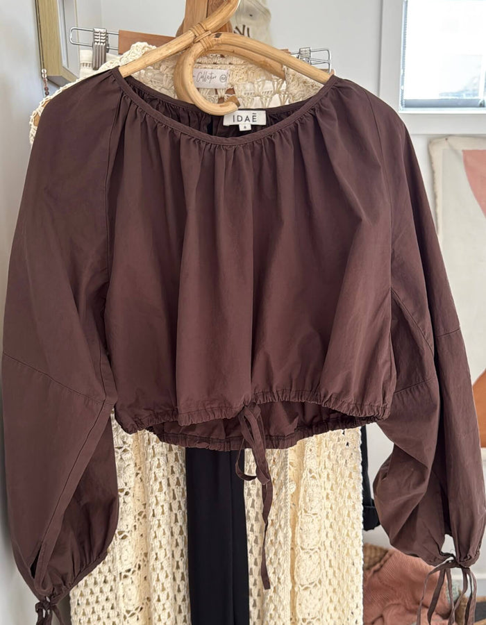 IDAĒ // Balloon Blouse // Chocolate // Size 8
