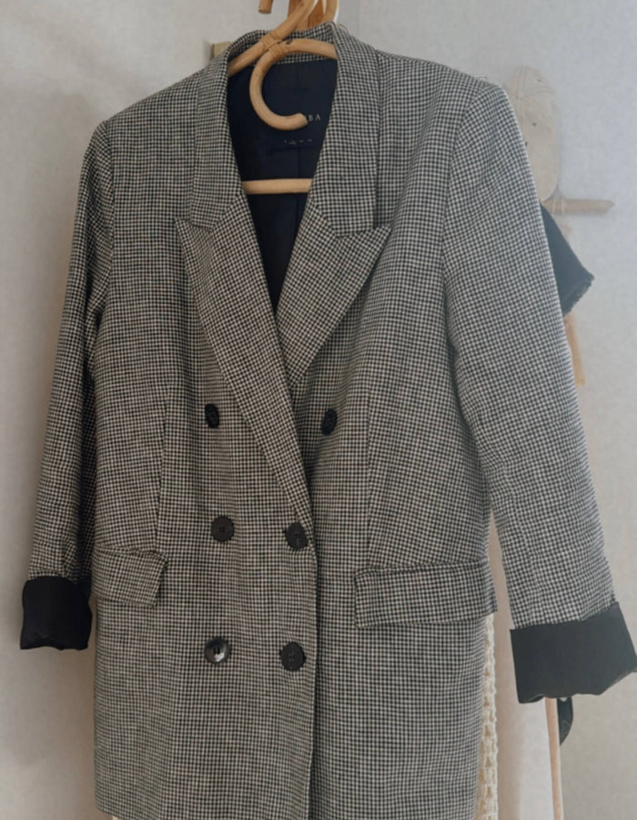 DECJUBA // Herringbone Blazer // Linen Blend // Size 10