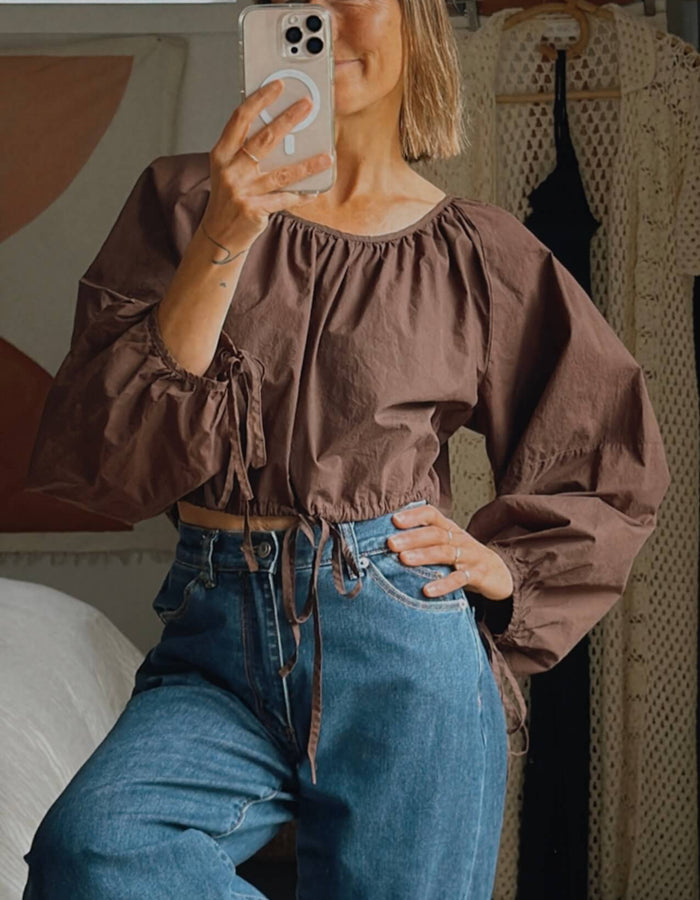 IDAĒ // Balloon Blouse // Chocolate // Size 8