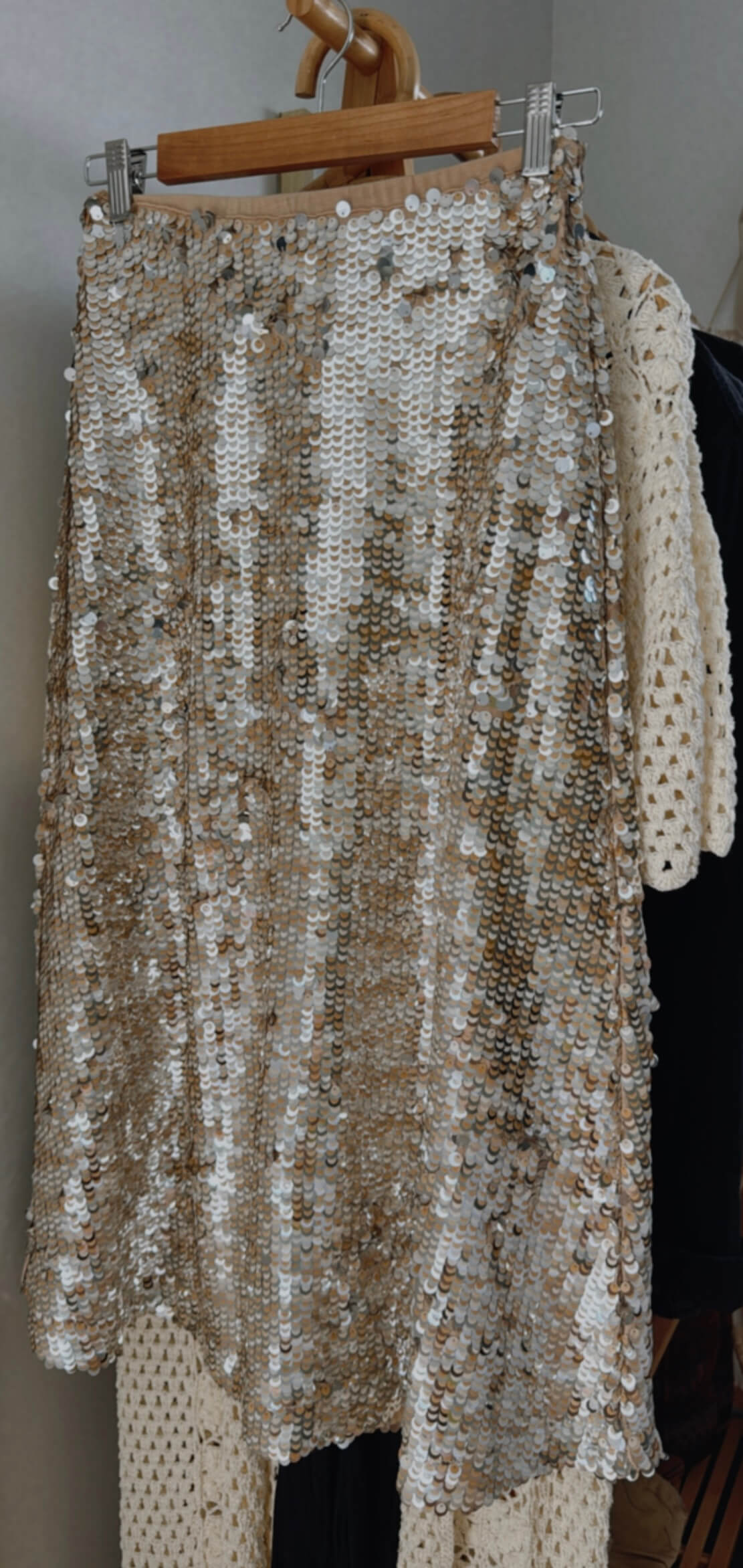 SEED HERITAGE // Sequinned Skirt // Silver/Nude // Size 6