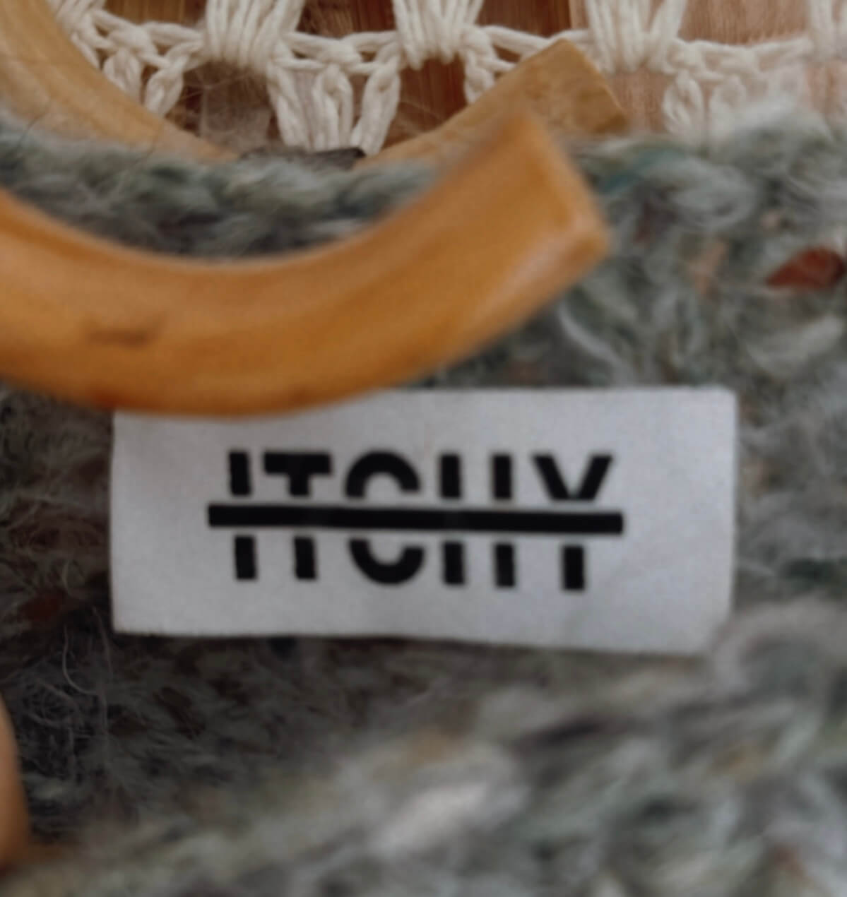 ITCHY KNITS Cropped Jersey // Mohair blend // S/M