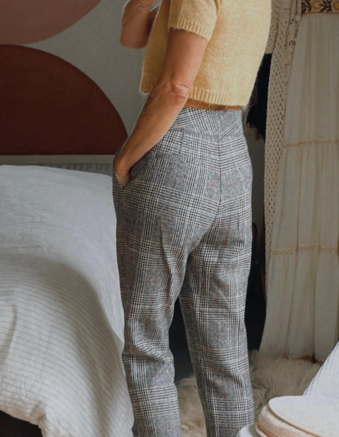 SILENCE WAS // Woollen Checked Pants // Size 8