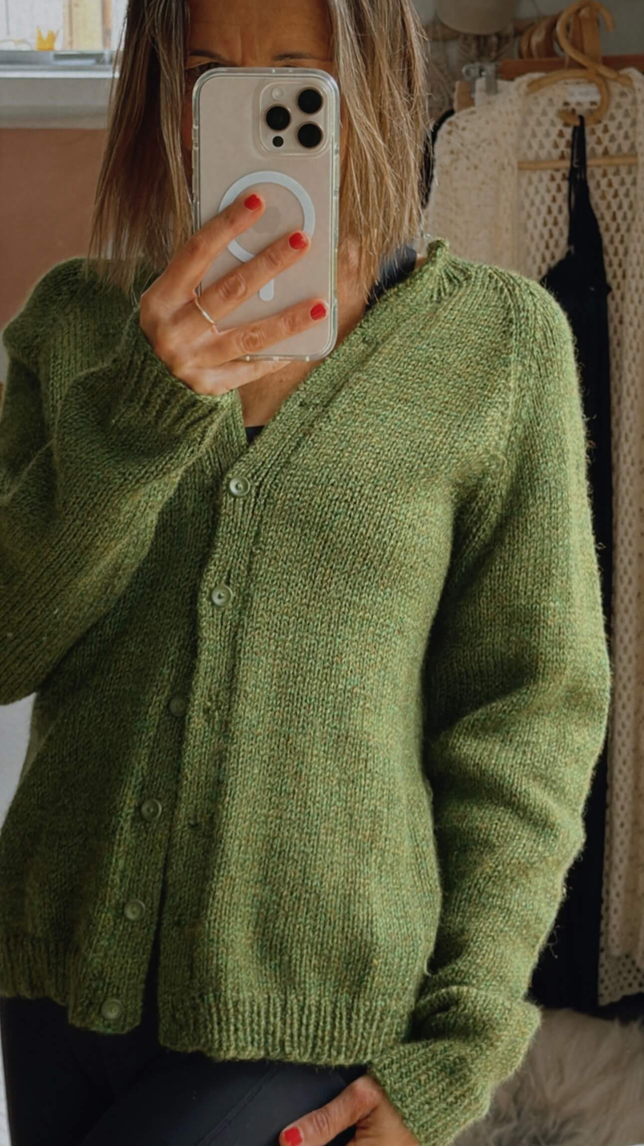 Hand-knitted Swamp Green Cardi // S/M
