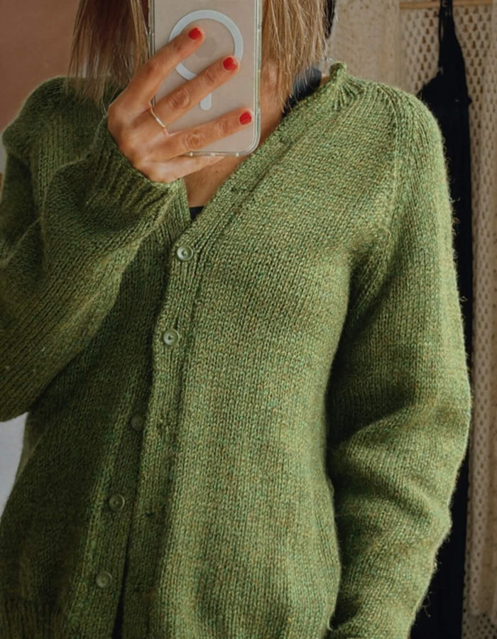 Hand-knitted Swamp Green Cardi // S/M