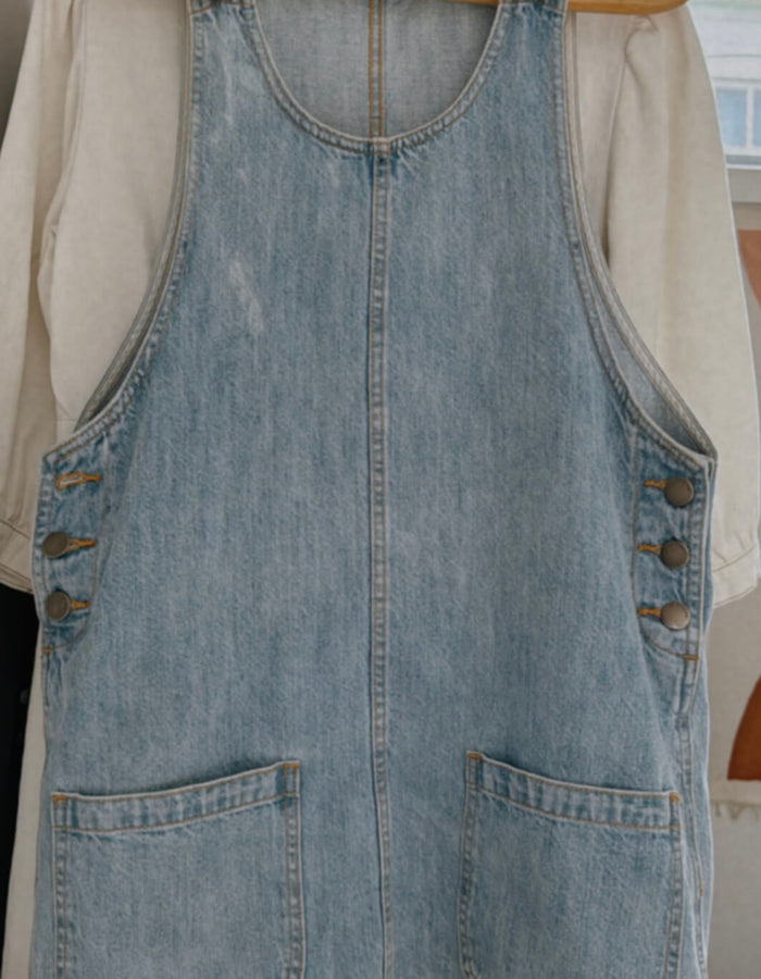 ALL ABOUT EVE // Denim Pinafore Dress // Size 10