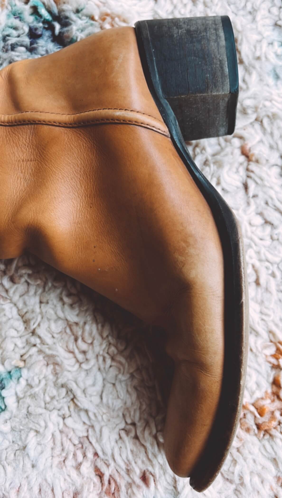 Tan Leather Knee-High Boots by Lavorazione Artigiana // Size 39