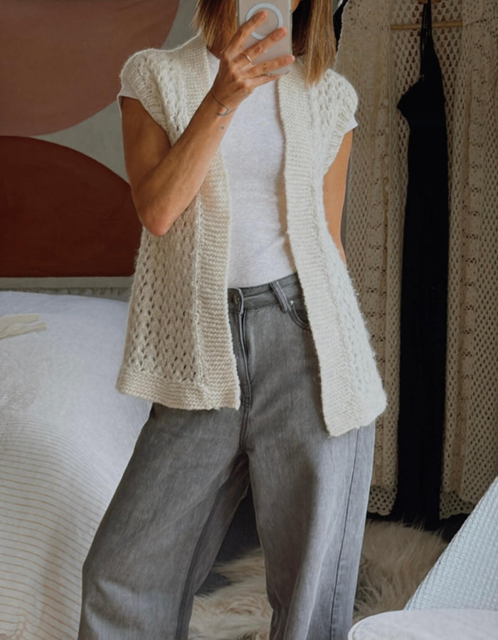 CROCHET VEST // Pure Wool // Cream // Free Size