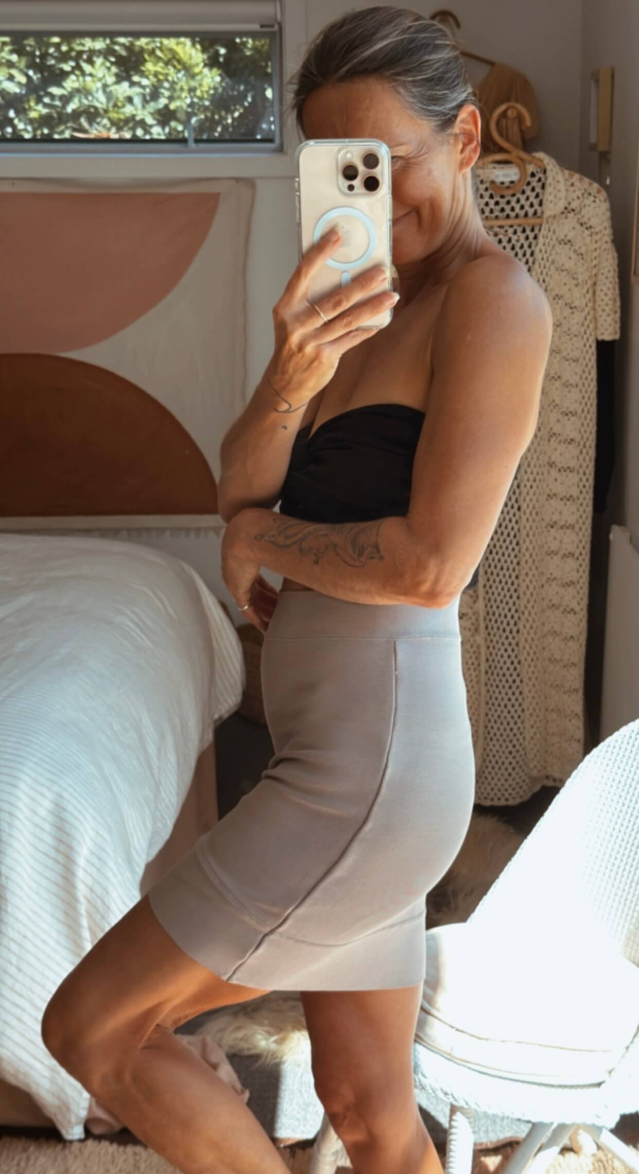 BCBG MAX AZRIA // Sylvie Bandage Skirt // Cinder Grey // Medium