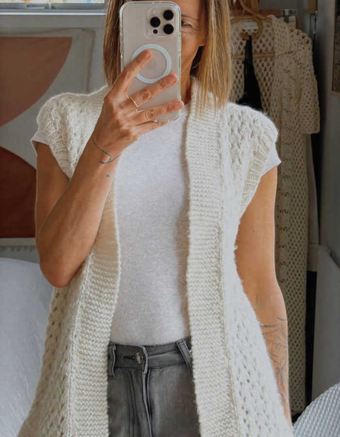 CROCHET VEST // Pure Wool // Cream // Free Size