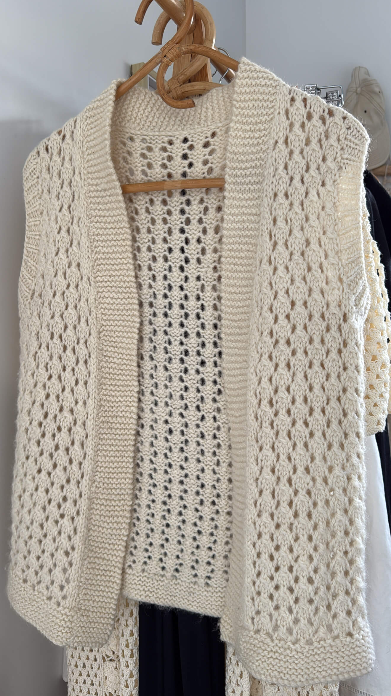 CROCHET VEST // Pure Wool // Cream // Free Size