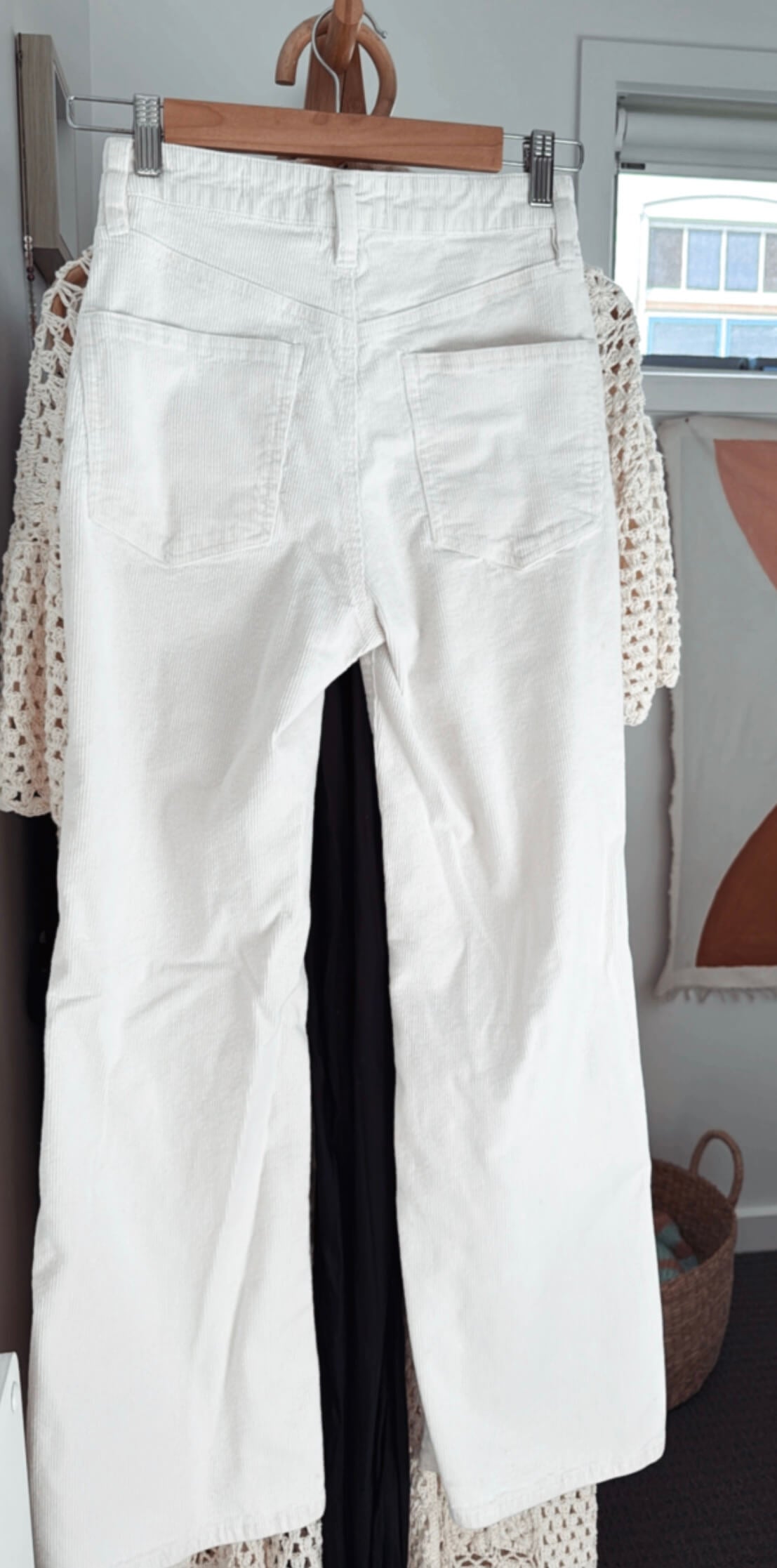 COTTON ON // White Cord Flare Jeans // Size 8