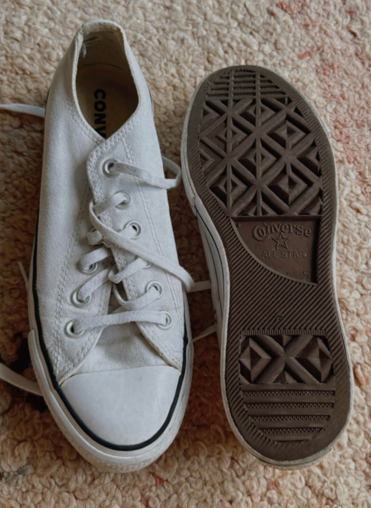 CONVERSE ALL STAR // Chuck Taylor Platform Sneakers // Size 37.5 (US 7/UK 5)