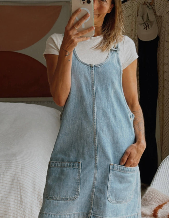 ALL ABOUT EVE // Denim Pinafore Dress // Size 10