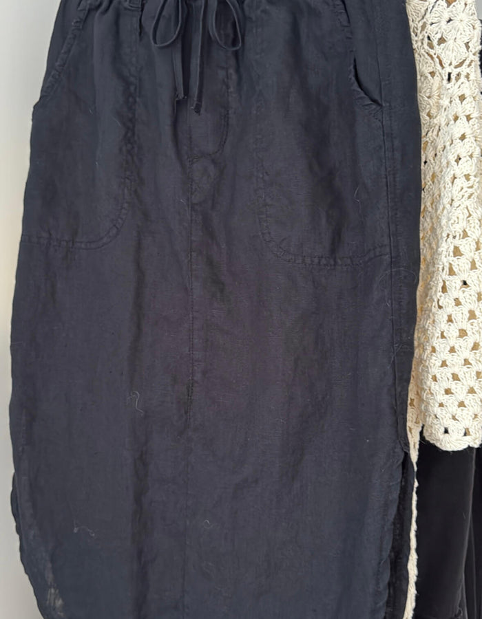 JUST JEANS // Linen Midi Skirt // Black // Small