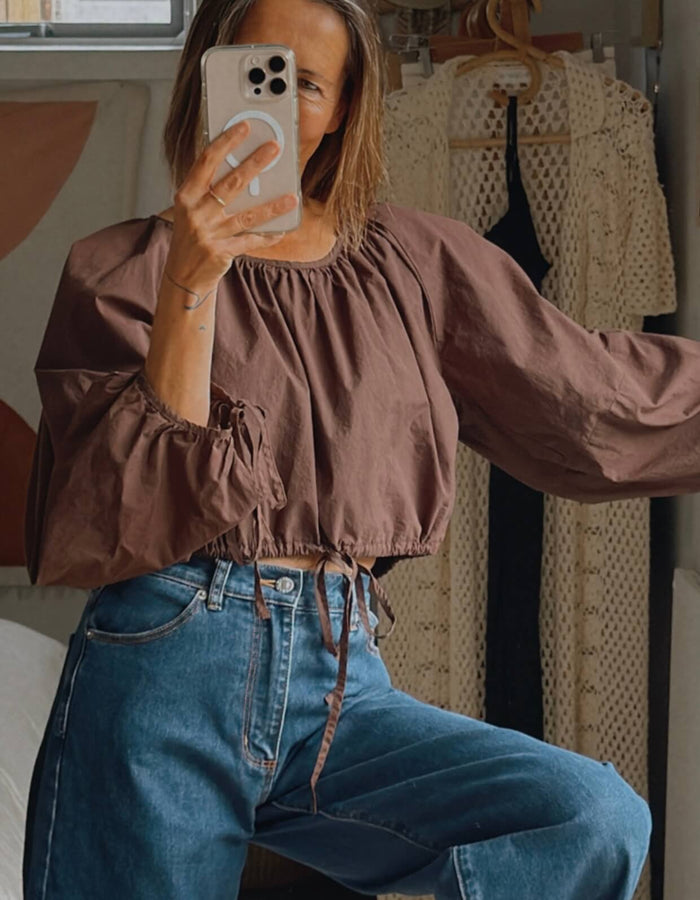 IDAĒ // Balloon Blouse // Chocolate // Size 8