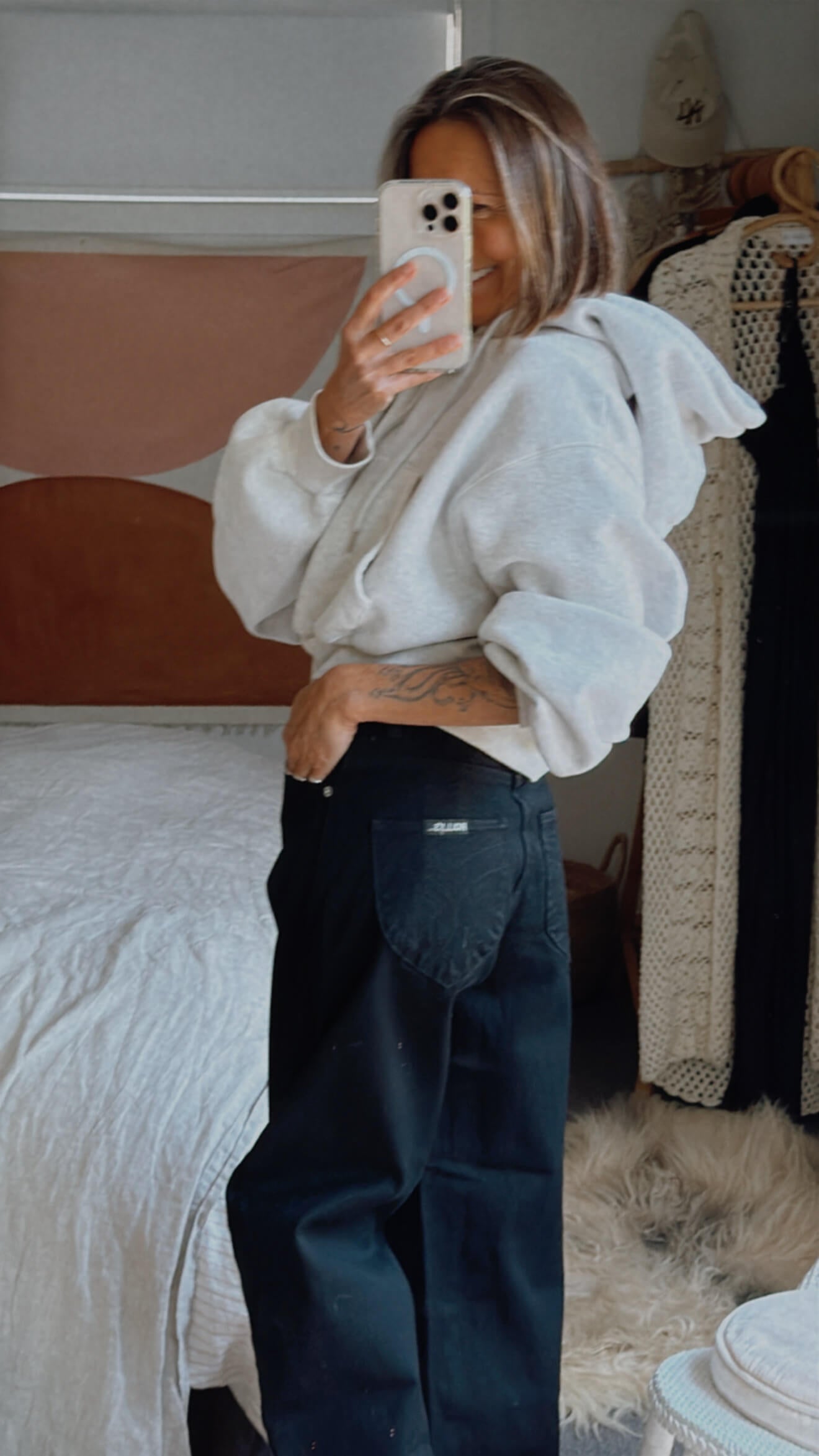 ROLLA'S // Gigi Barrel Jean // Forever Black