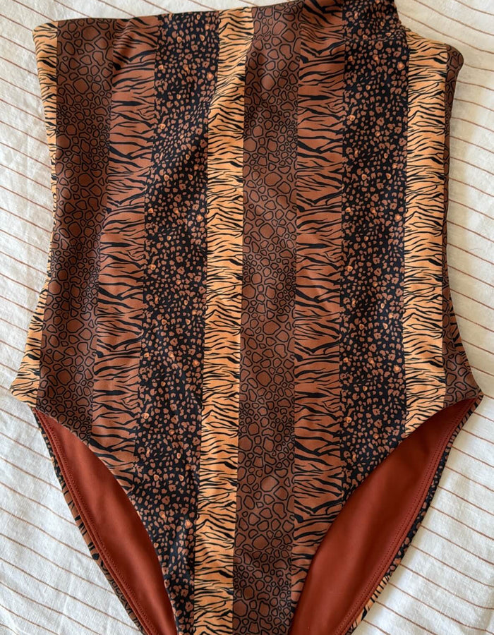 HOUSE OF HARLOW // 1960 // One Piece Swimsuit // Jungle Animal Print // XS