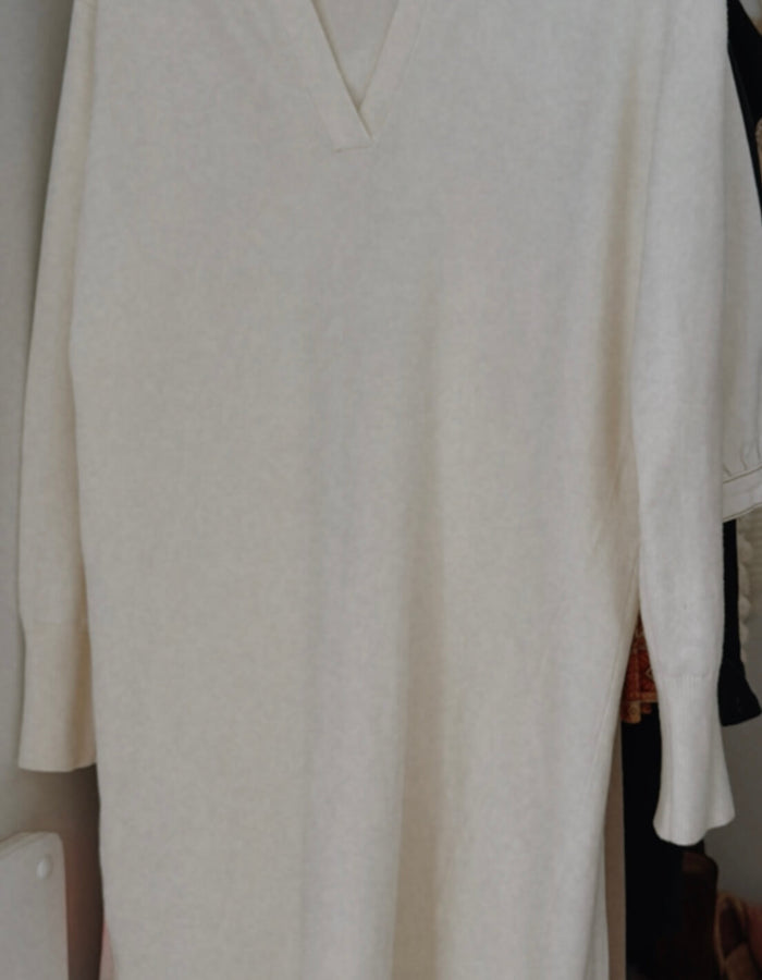 COUNTRY ROAD // Sweatshirt Dress // Cream // Medium