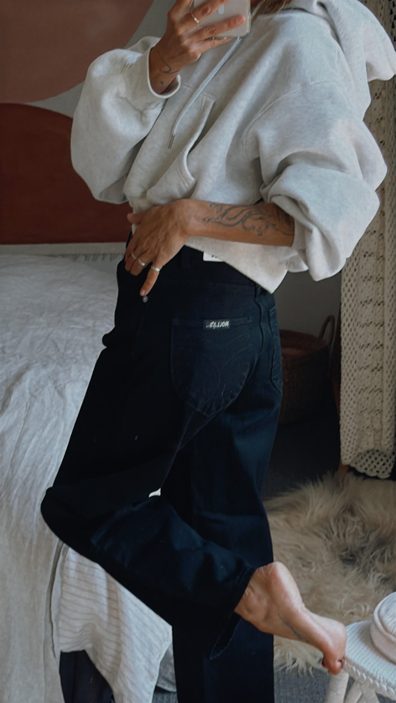 ROLLA'S // Gigi Barrel Jean // Forever Black