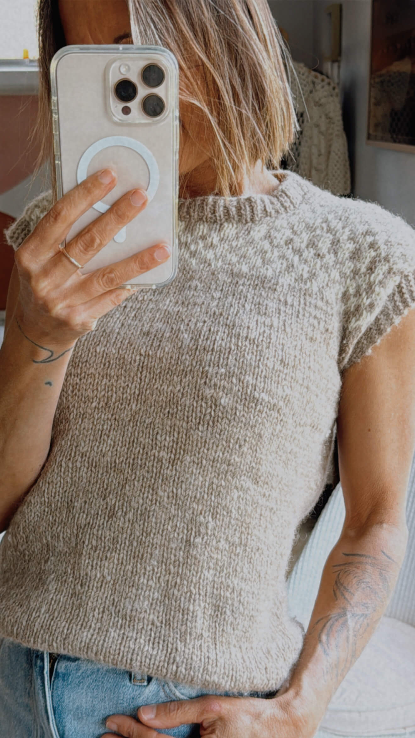 HAND-KNITTED VEST // Pure Wool // Biscotti/cream // Small
