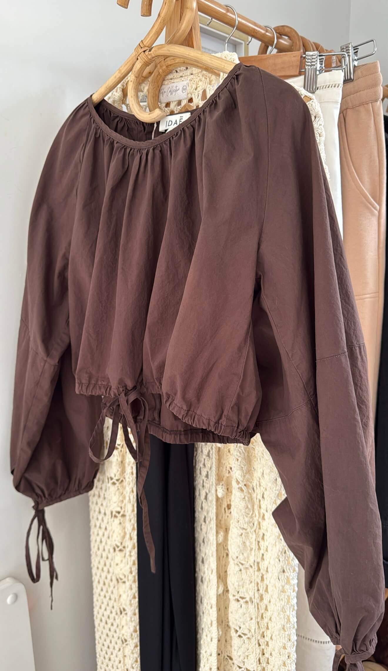 IDAĒ // Balloon Blouse // Chocolate // Size 8