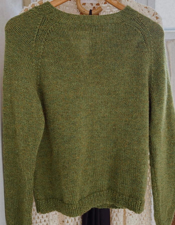 Hand-knitted Swamp Green Cardi // S/M