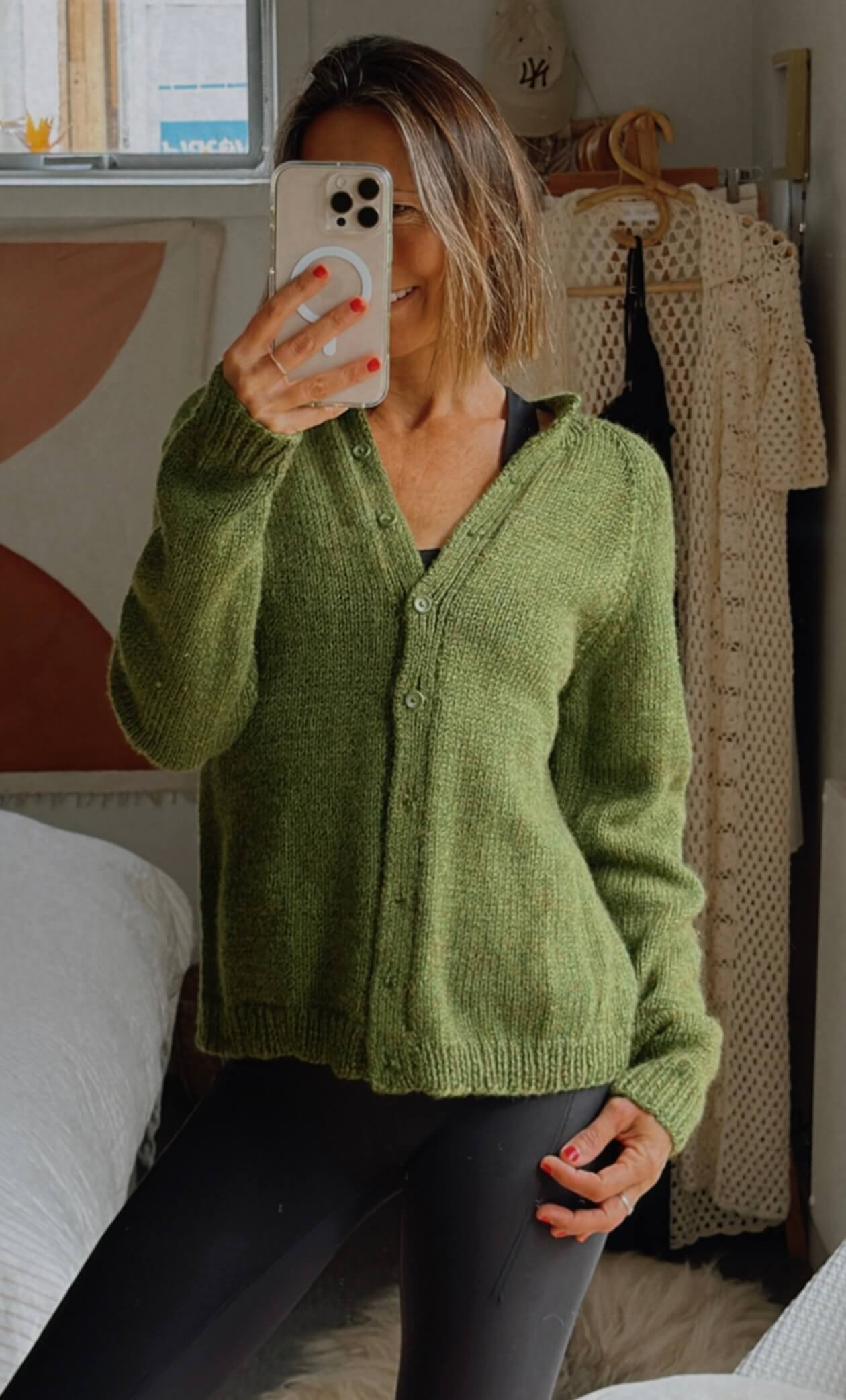 Hand-knitted Swamp Green Cardi // S/M
