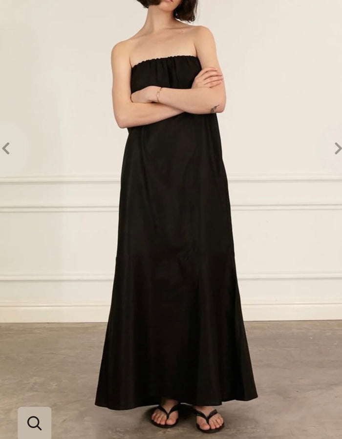 MARLE // Jean Dress // Black // S/M