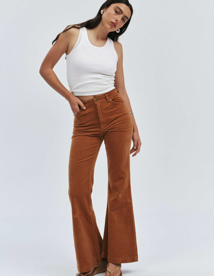 Rolla's Eastcoast // High Rise Flare // Caramel Cord // Size 26 (AUS/NZ 8)