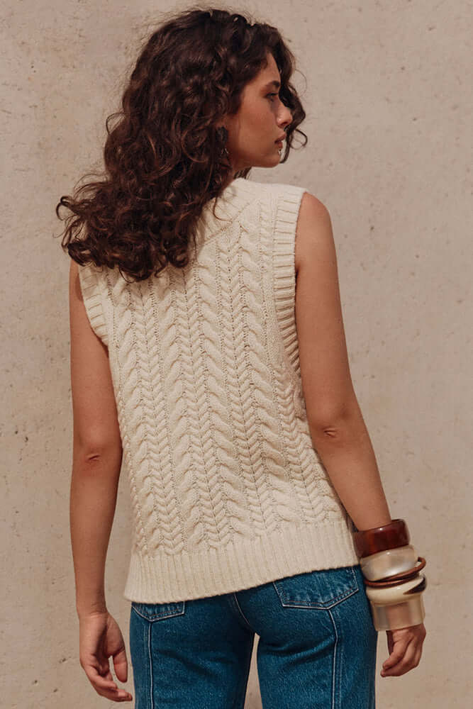 CROCHET VEST // Pure Wool // Cream // Free Size