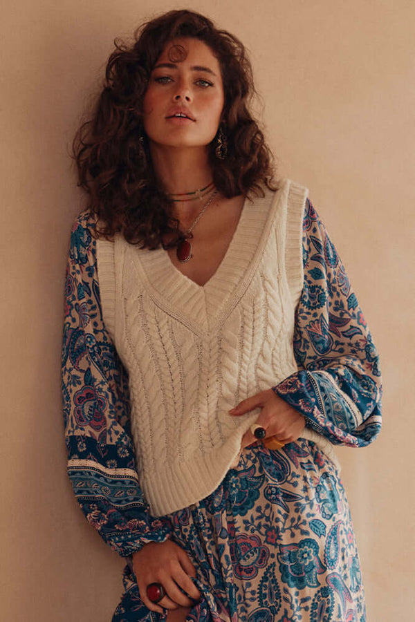 CROCHET VEST // Pure Wool // Cream // Free Size