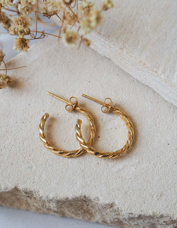 LUNA + ROSE // The Hudson Twisted Hoops // 18 kt Gold