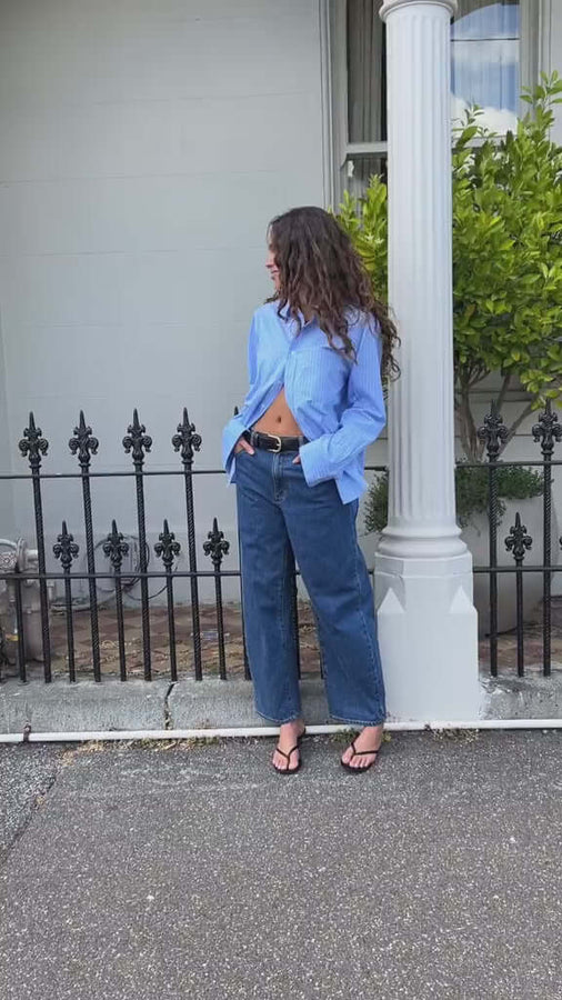 ROLLA'S // Gigi Barrel Jean // Forever Blue