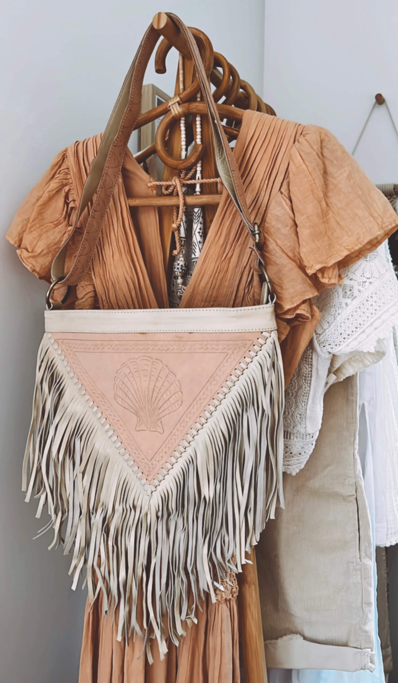 TANAH FOLK // Siren Leather Bag // Blush