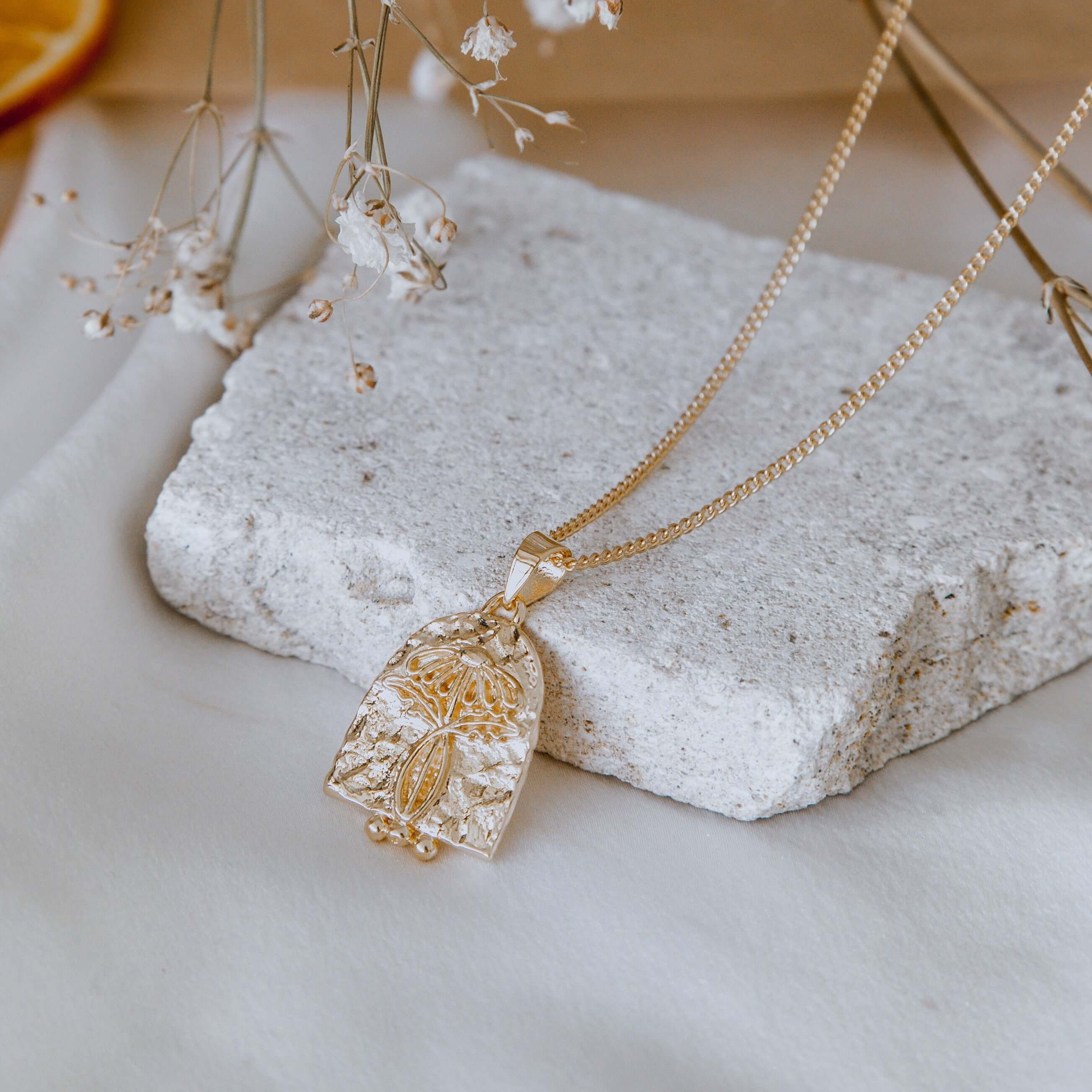 ARNHEM x LUNA + ROSE // 'Here Comes The Sun' // Pendant Necklace // Gold