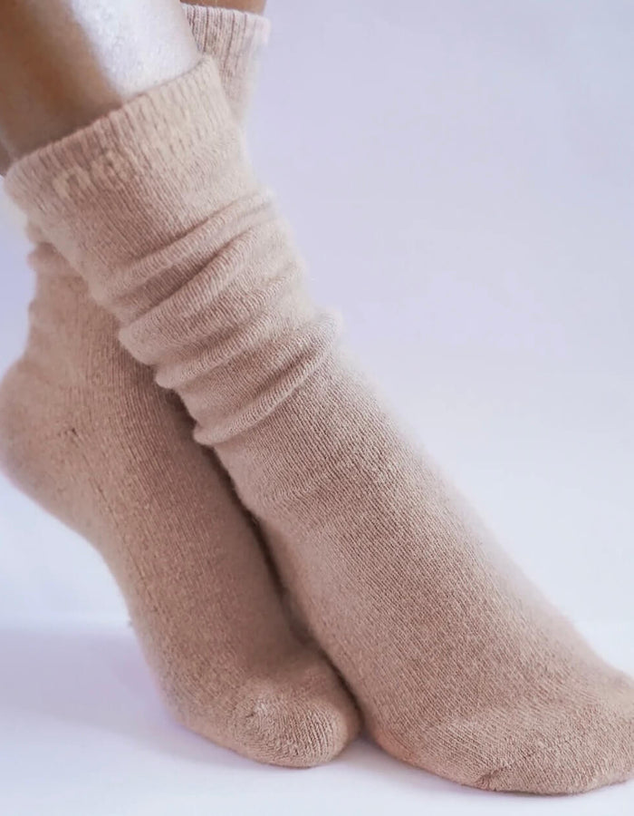NOOAN Possum Merino Huka Socks - Rose Dust