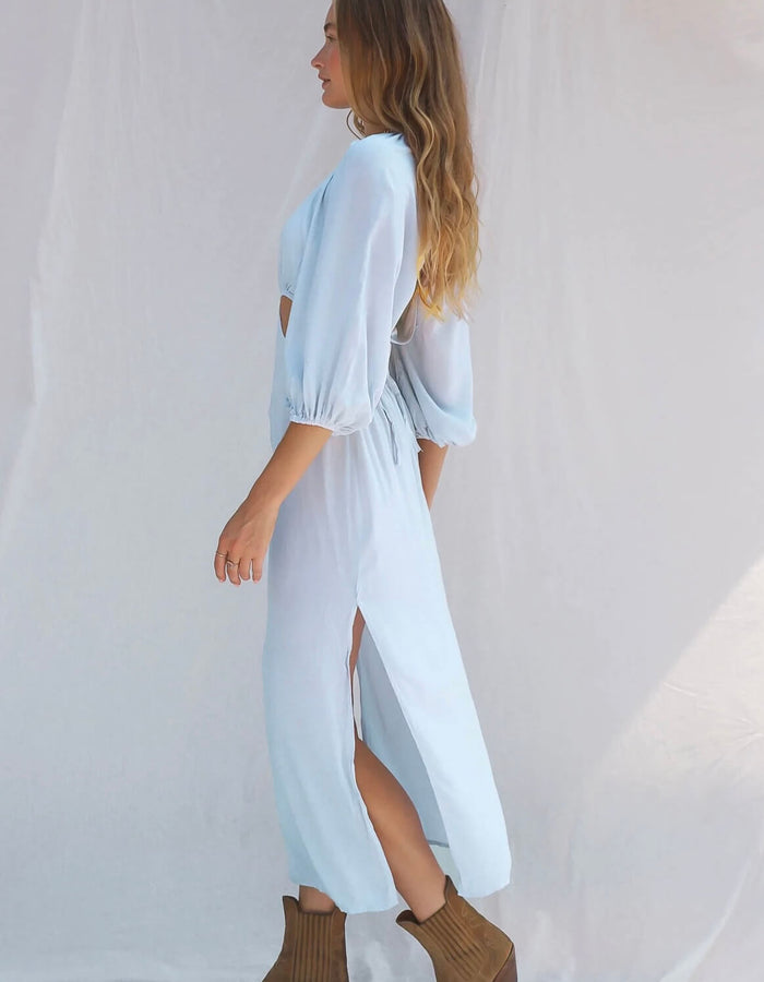 JEN'S PIRATE BOOTY // Rio Sonora Dress // Light Sky Blue