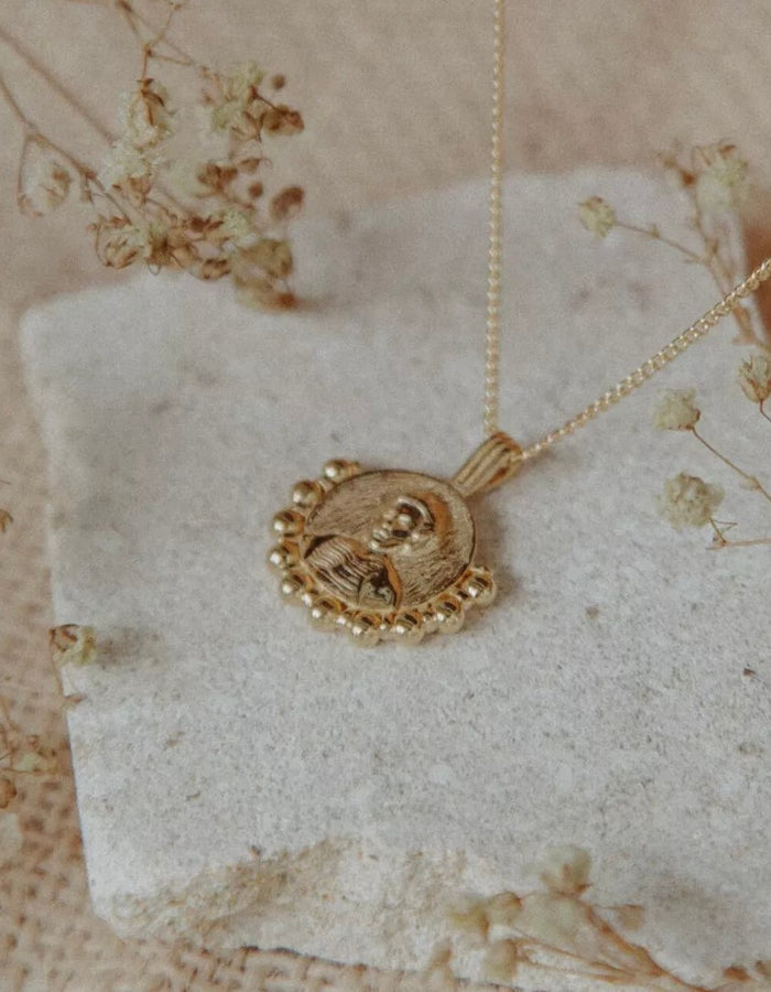 LUNA + ROSE // Kate Sheppard 'Independence' // Pendant Necklace // Gold