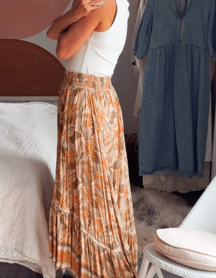 TANAH FOLK// Maxi Skirt // S/M