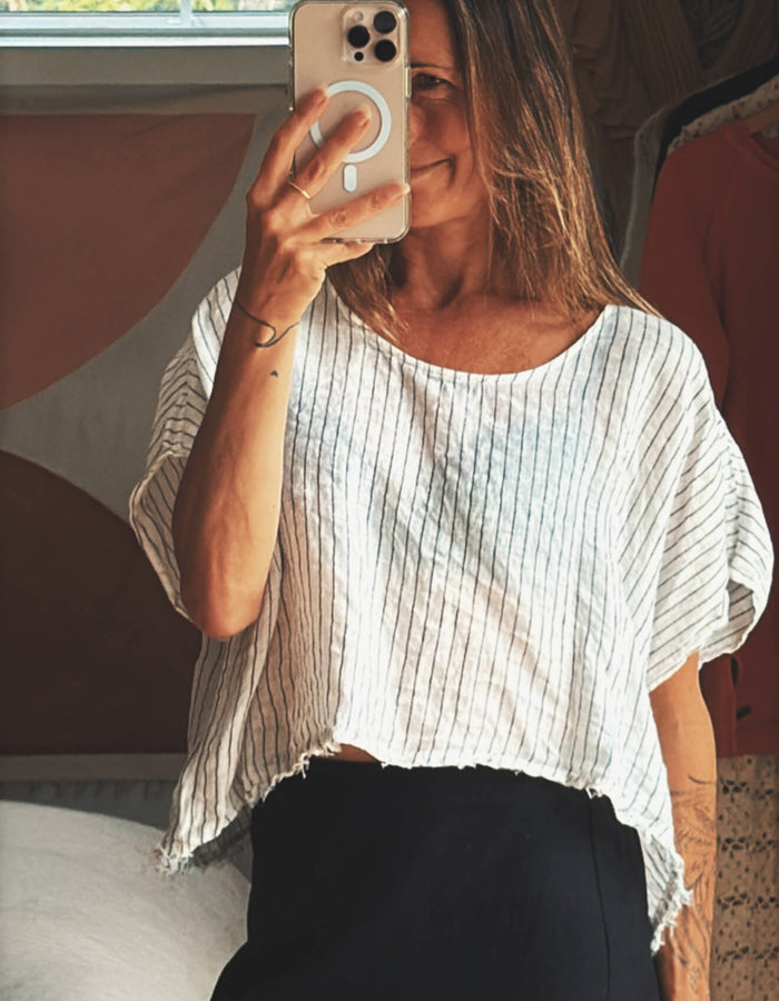 MOOCHI Striped Linen Cropped Blouse // M/L