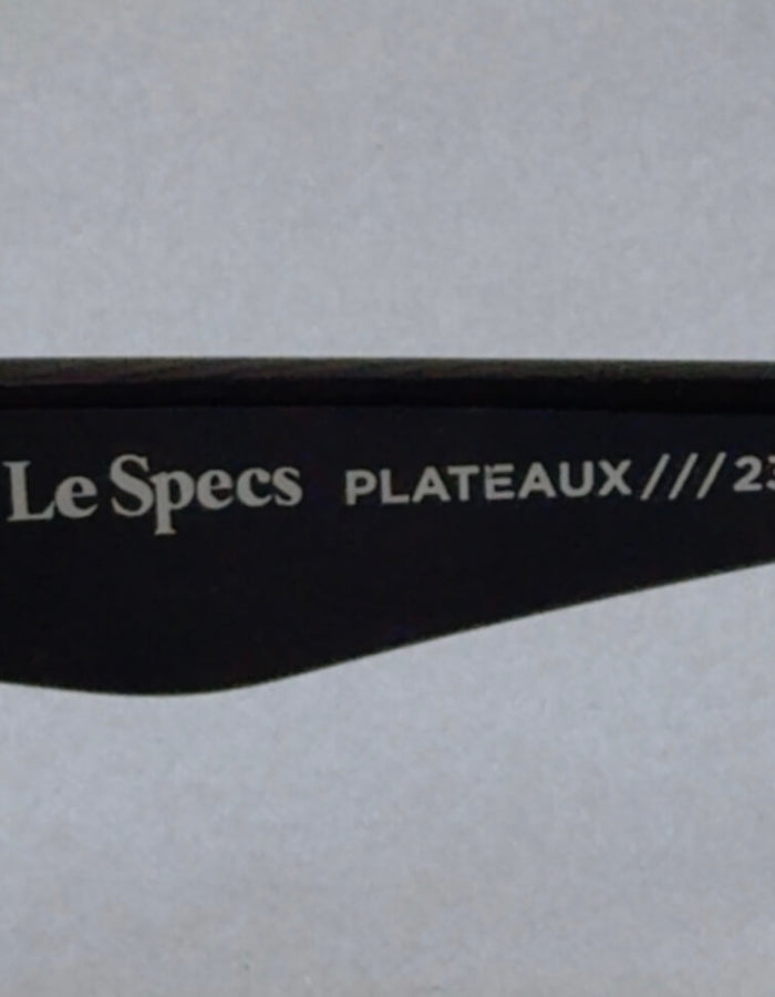LE SPECS // Plateau Sunglasses // Black