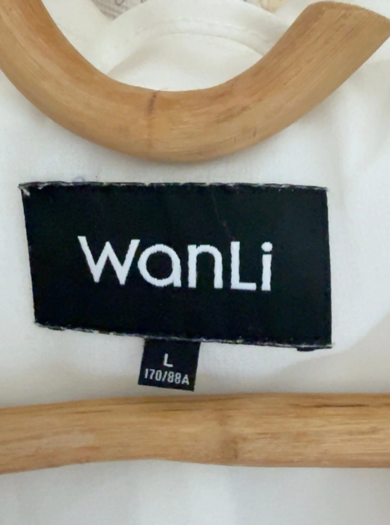WanLi // White Linen Blazer/Sheer Sleeves // Small